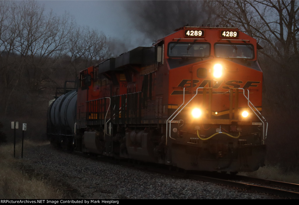 BNSF 4289